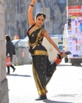 amala-paul-dancing-photos-iddarammayilatho-movie-14