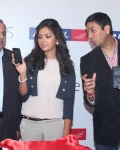 amala-paul-launches-iphone-5-23