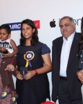 amala-paul-launches-iphone-5-37