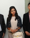 amala-paul-launches-iphone-5-6