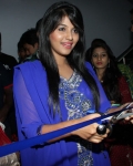 anjali-at-yes-mart-launch-4