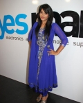anjali-at-yes-mart-launch-7