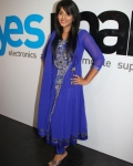 anjali-at-yes-mart-launch-8