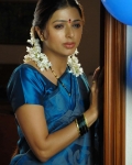 bhumika-in-saree-photos-14