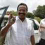 Karnataka: Gowda does a BSY, sets 3 conditions before resigning