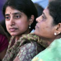 BHARATHI CAN STAY WITH JAGAN BETWEEN 8 AM TO 4 PM: COURT